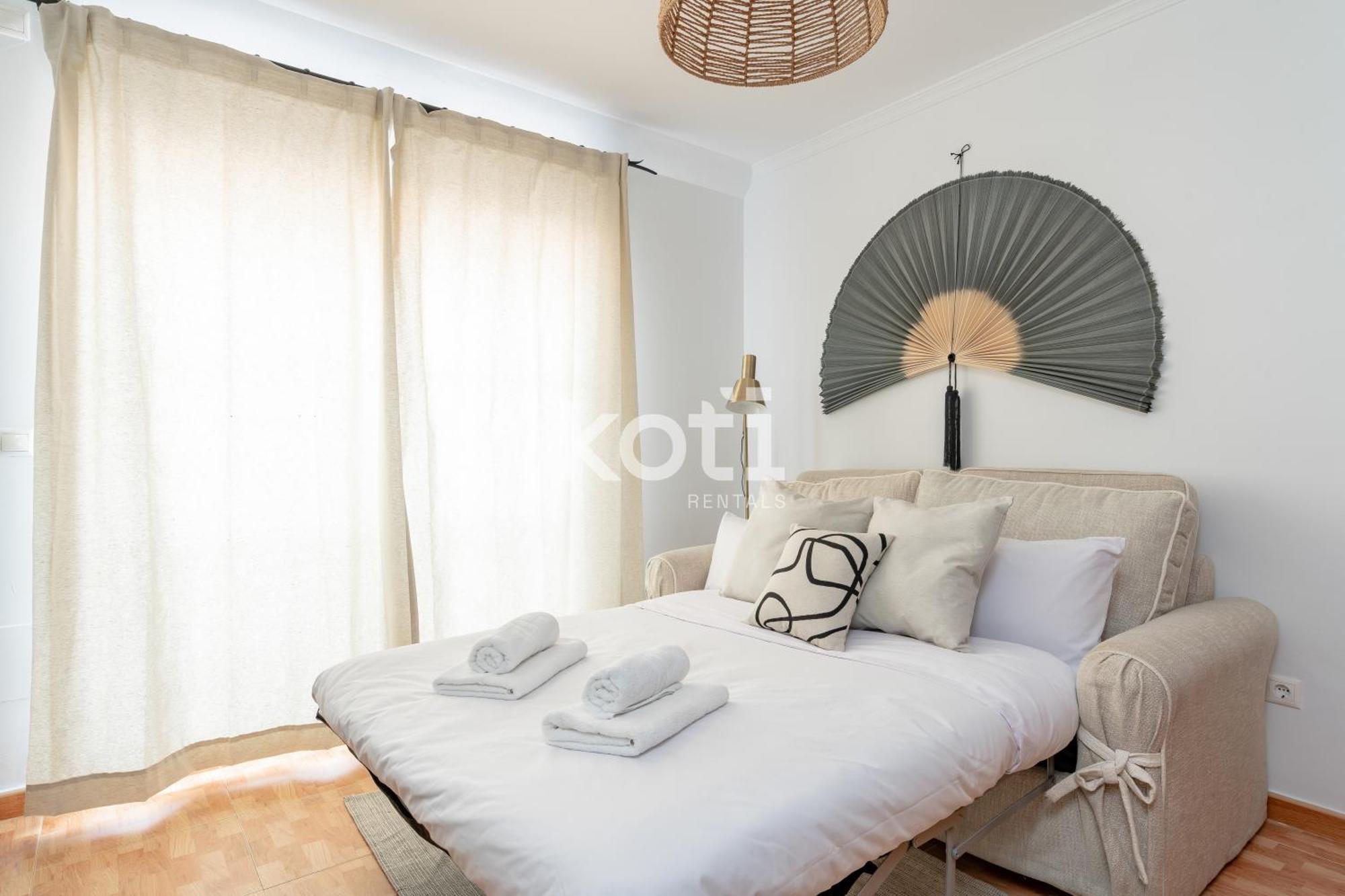 Koti Rentals - Sandy Beach Apartment Fuengirola Buitenkant foto
