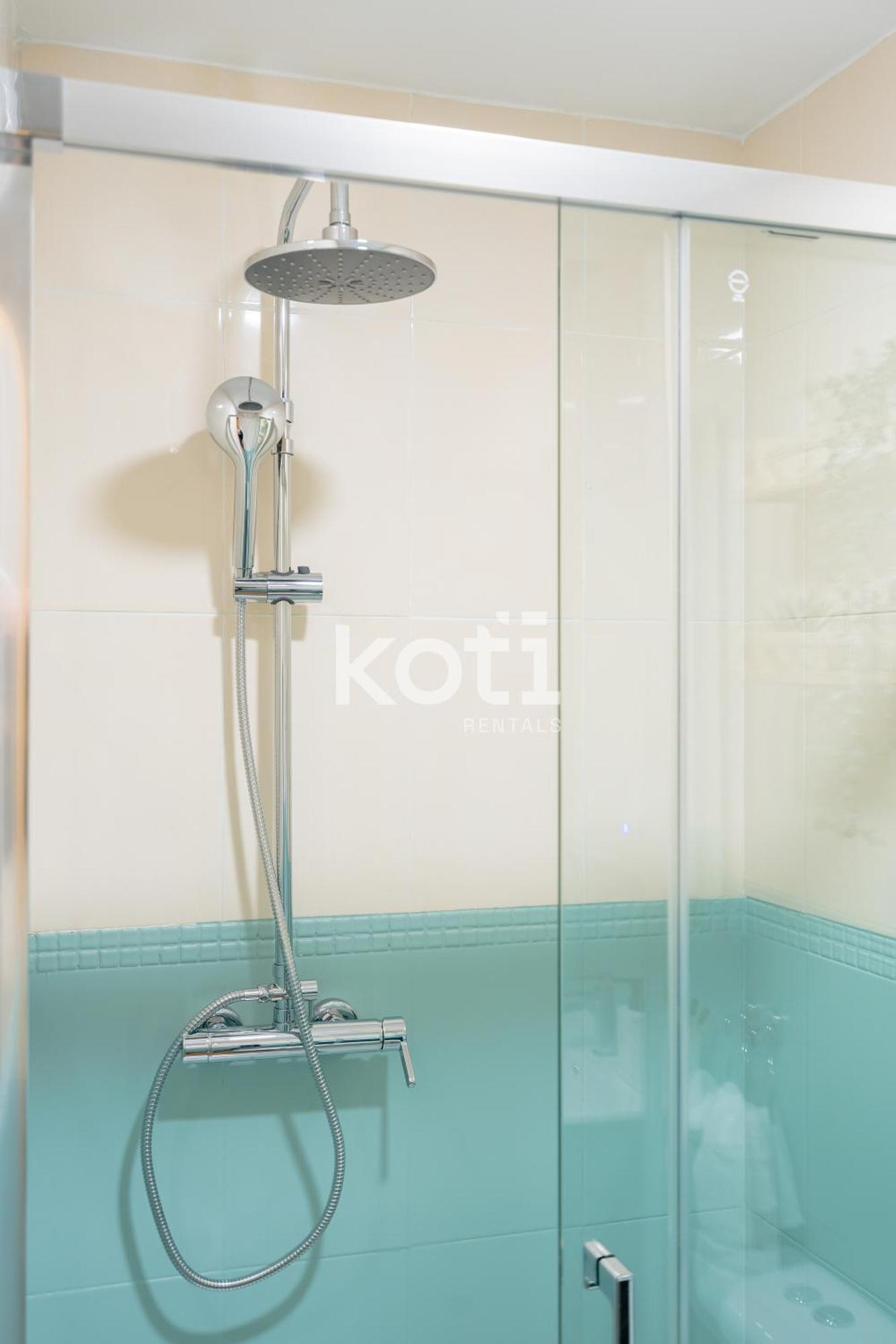 Koti Rentals - Sandy Beach Apartment Fuengirola Buitenkant foto