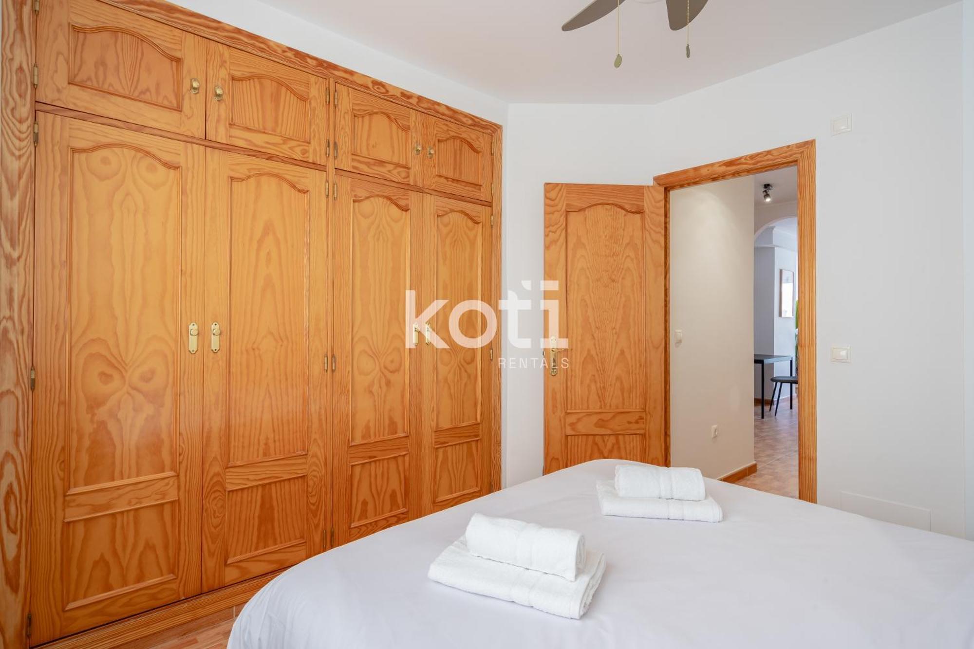 Koti Rentals - Sandy Beach Apartment Fuengirola Buitenkant foto