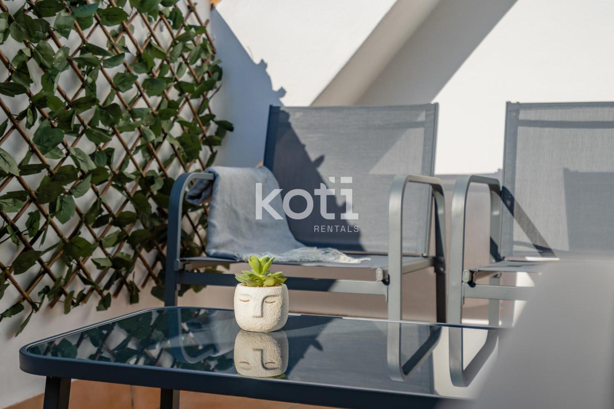Koti Rentals - Sandy Beach Apartment Fuengirola Buitenkant foto