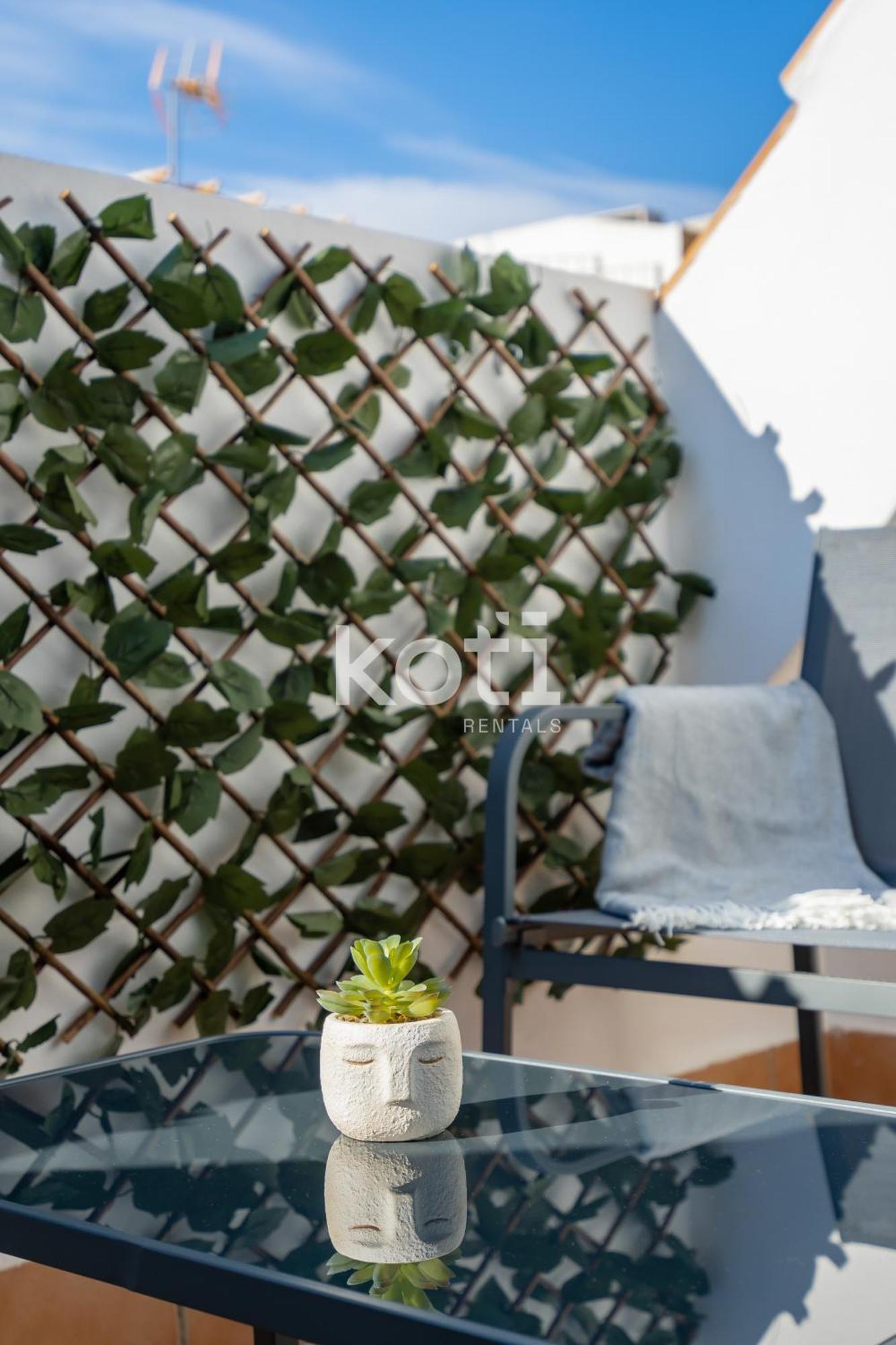 Koti Rentals - Sandy Beach Apartment Fuengirola Buitenkant foto